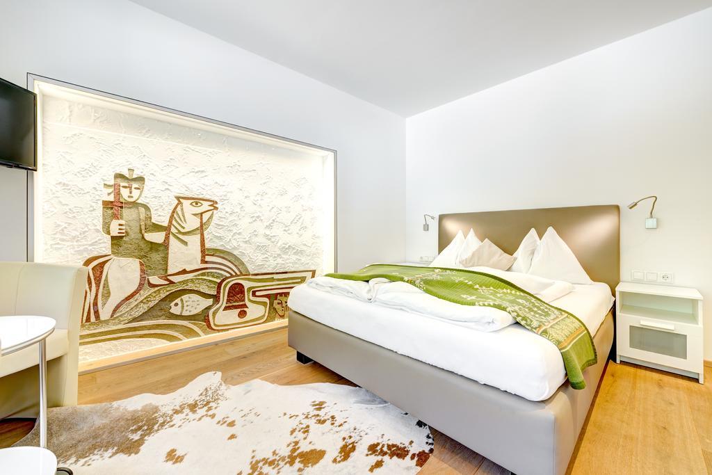 Hotel Luen براند المظهر الخارجي الصورة